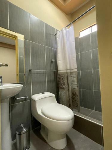 Hotel La Peque�a Suiza