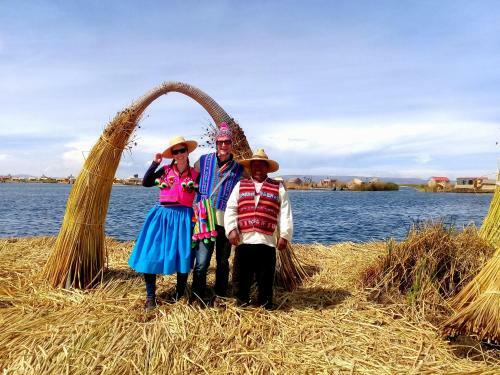 Albergue Ecoturismo, Los Uros