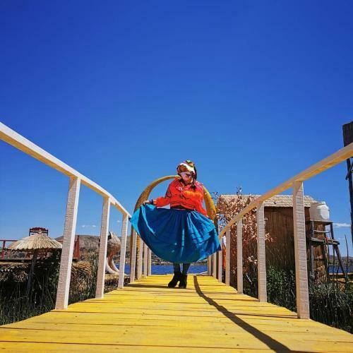 Uros Khanita Lodge