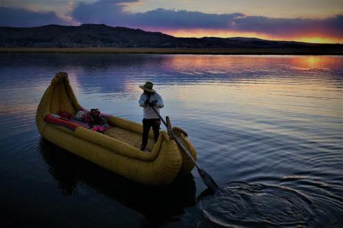 Qhapaq Lago Titicaca - Per�