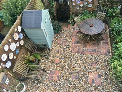Pebble Cottage