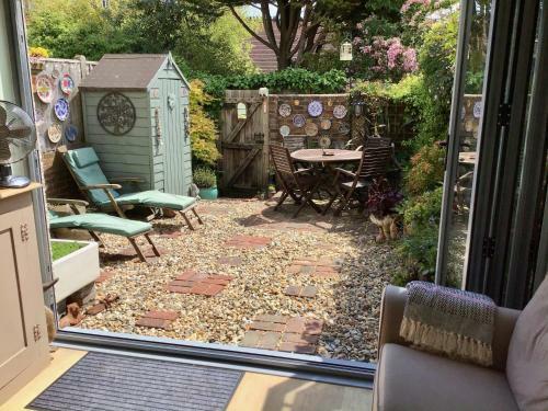 Pebble Cottage