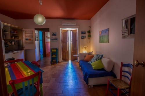 Porto Salvo Apartments