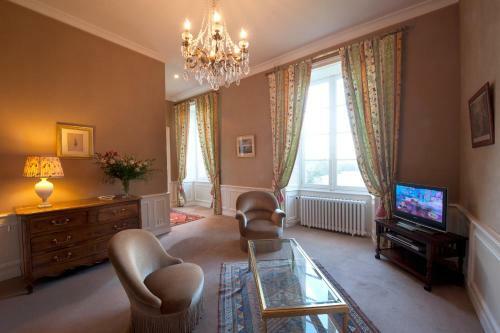 Hotel Ch�teau De Locgu�nol�