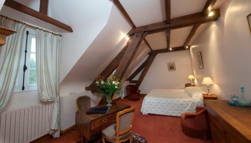 Hotel Ch�teau De Locgu�nol�