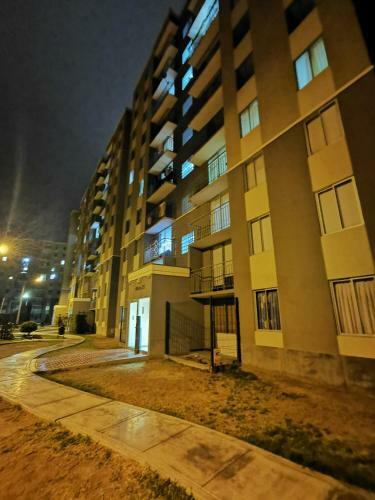 Apartamento Departamento Amoblado En Condominio - 5to Piso