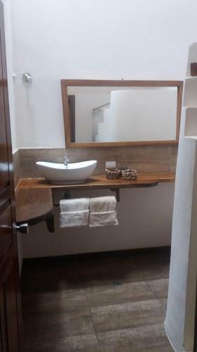 Hostal Kelly Creek Hotel