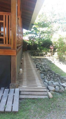Hostal Kelly Creek Hotel