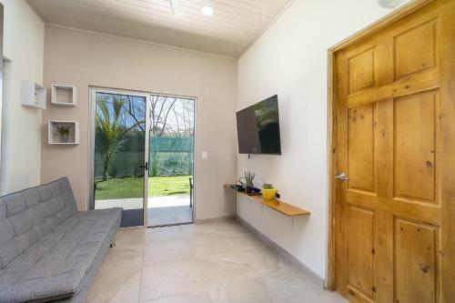 Gorgeous New 3-bd House And 2-bd Casita With Pool