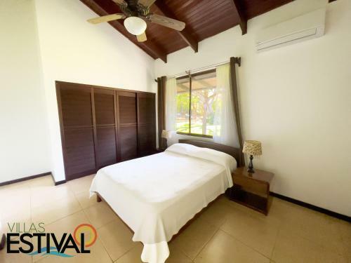 Villas Para�so Estival