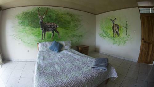 Hostal La Tigra Mountain House