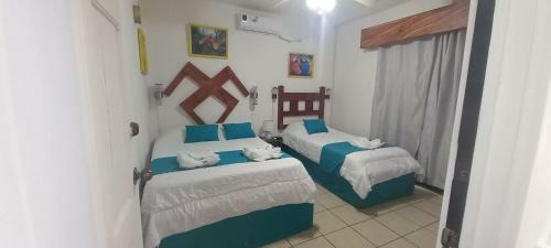 Val Hotel Manuel Antonio Cr