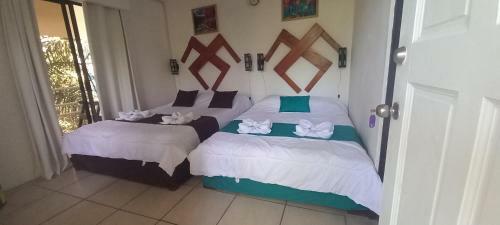Val Hotel Manuel Antonio Cr