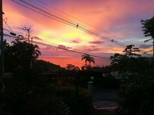 Val Hotel Manuel Antonio Cr