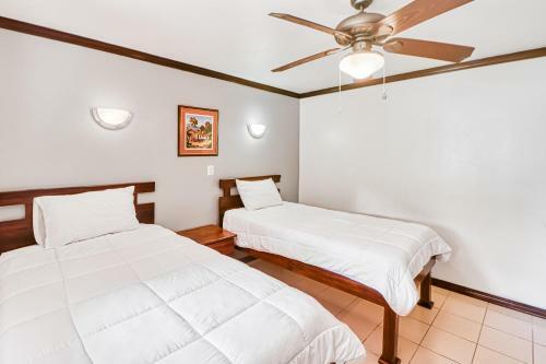 Pueblo Real Resort