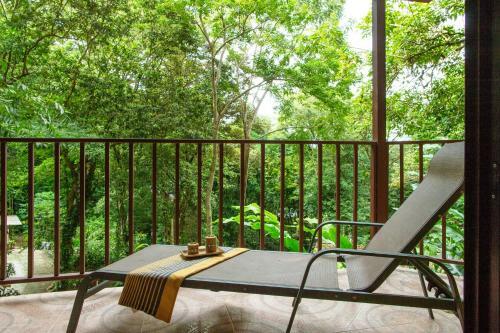 Bali Inspired Casa Cascada W Jungle Views Wi-fi Private Pool AC