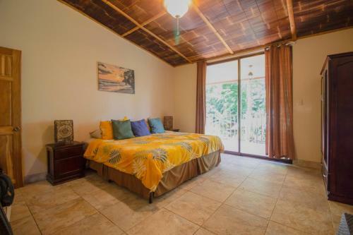 Bali Inspired Casa Cascada W Jungle Views Wi-fi Private Pool AC