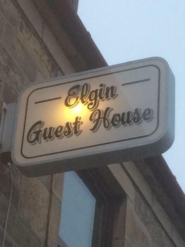Hostal Elgin Guest House