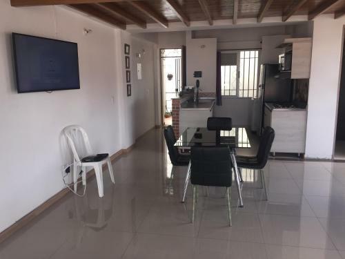 Apartamento Bueno , C�ntrico Y Bien Ubicado