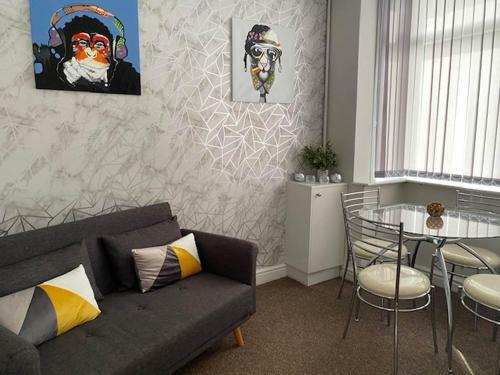 Townhouse @ Etruria Vale Road Stoke