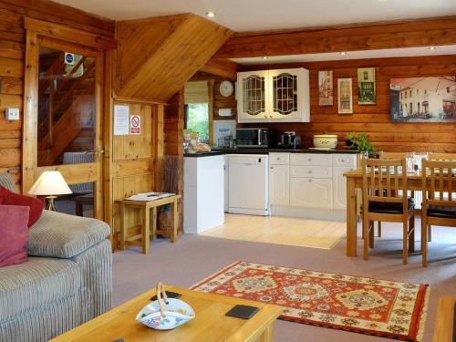 Kingfisher Lodge
