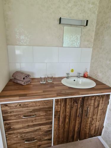 Navar House Bed & Breakfast