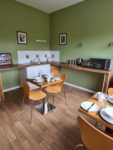 Navar House Bed & Breakfast