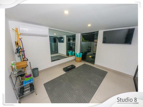 Studio 8 Lujan Apartment # 3