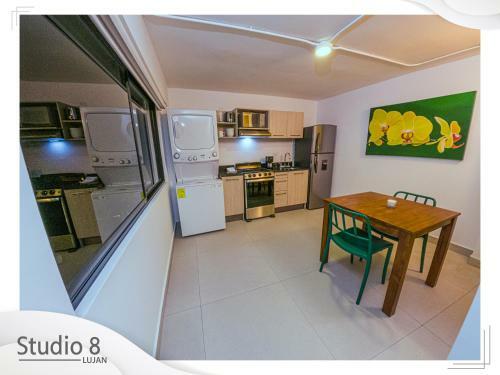 Studio 8 Lujan Apartment # 3