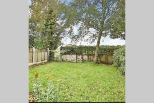 Lovely Cottage With Private Garden