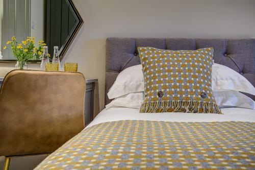 Luxury Old Sorting Office In Cotswold Town Centre