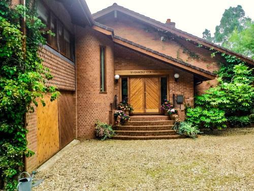 Seven Acre Corner B&B