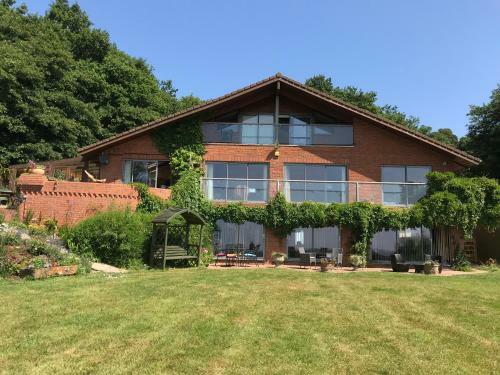 Seven Acre Corner B&B