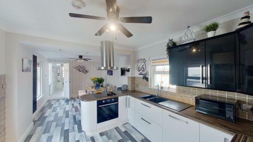 Beachcomber Holiday Lodge