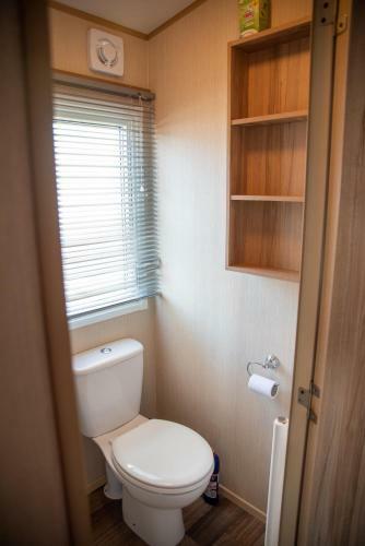 Devon Cliffs Holiday Home