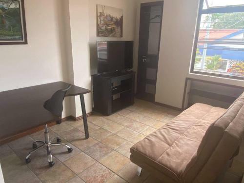 Two-bedroom Apartment/home Office In San Jose Center