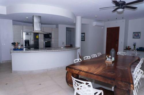 Hermosa Wave, Apartamento B1