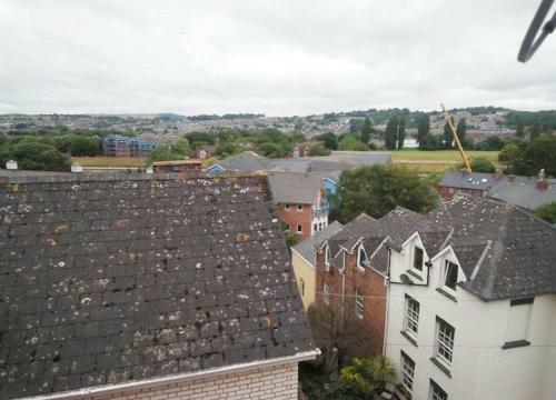 Stunning West View Terrace