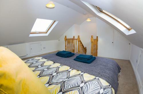 15 Saxon Road