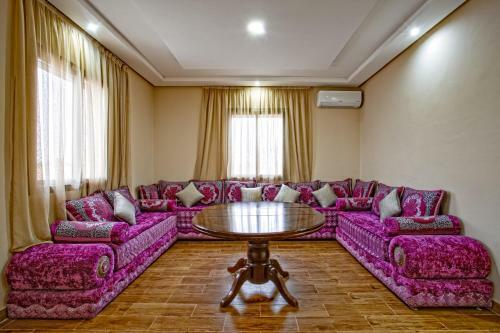 Bed & Breakfast Villa El Kennaria