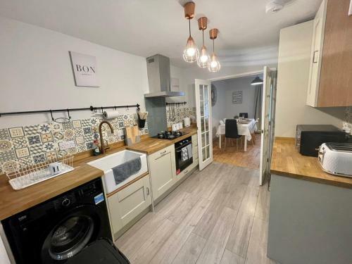 Holiday Home In Exeter Free Parking