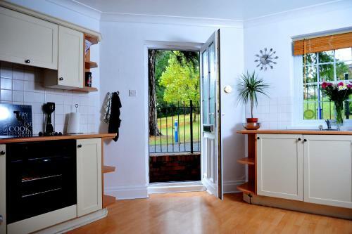 Apartamento Old Lodge 2 Min Walk To The Uni With Private Parking