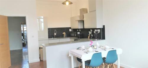 Apartment Three, St Olaves Lookout