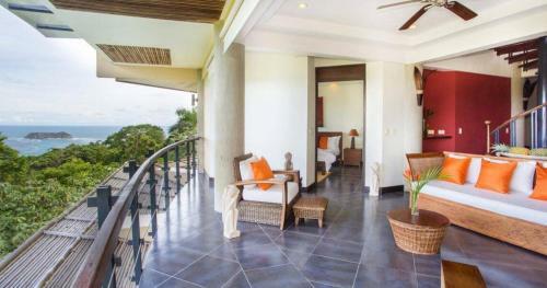 Villa Perezoso Luxury Mansion