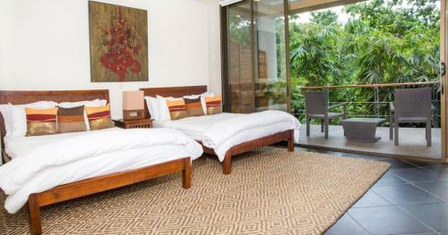 Villa Perezoso Luxury Mansion