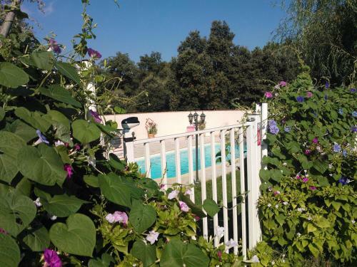Hostal Domaine De Nidol�res