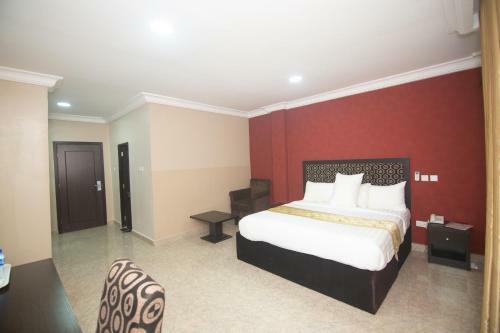 Belmont Hotel