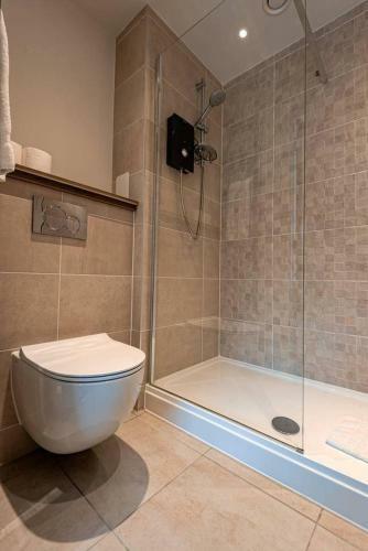 Stylish, Modern Apartment Near Edinburgh Centre