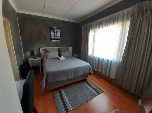 Hostal Gugu's Private Guest Loft