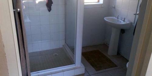 Gansbaai Lodge & Backpackers